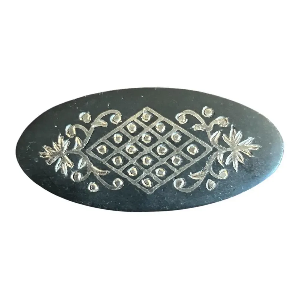 Victorian Niello Black & Silver Engraved Oval Mourning Brooch